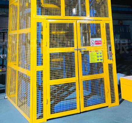 崇川货梯可以安装在室外吗