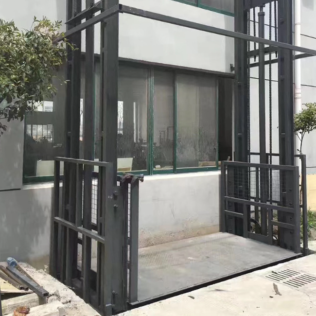 崇川5吨室外升降货梯